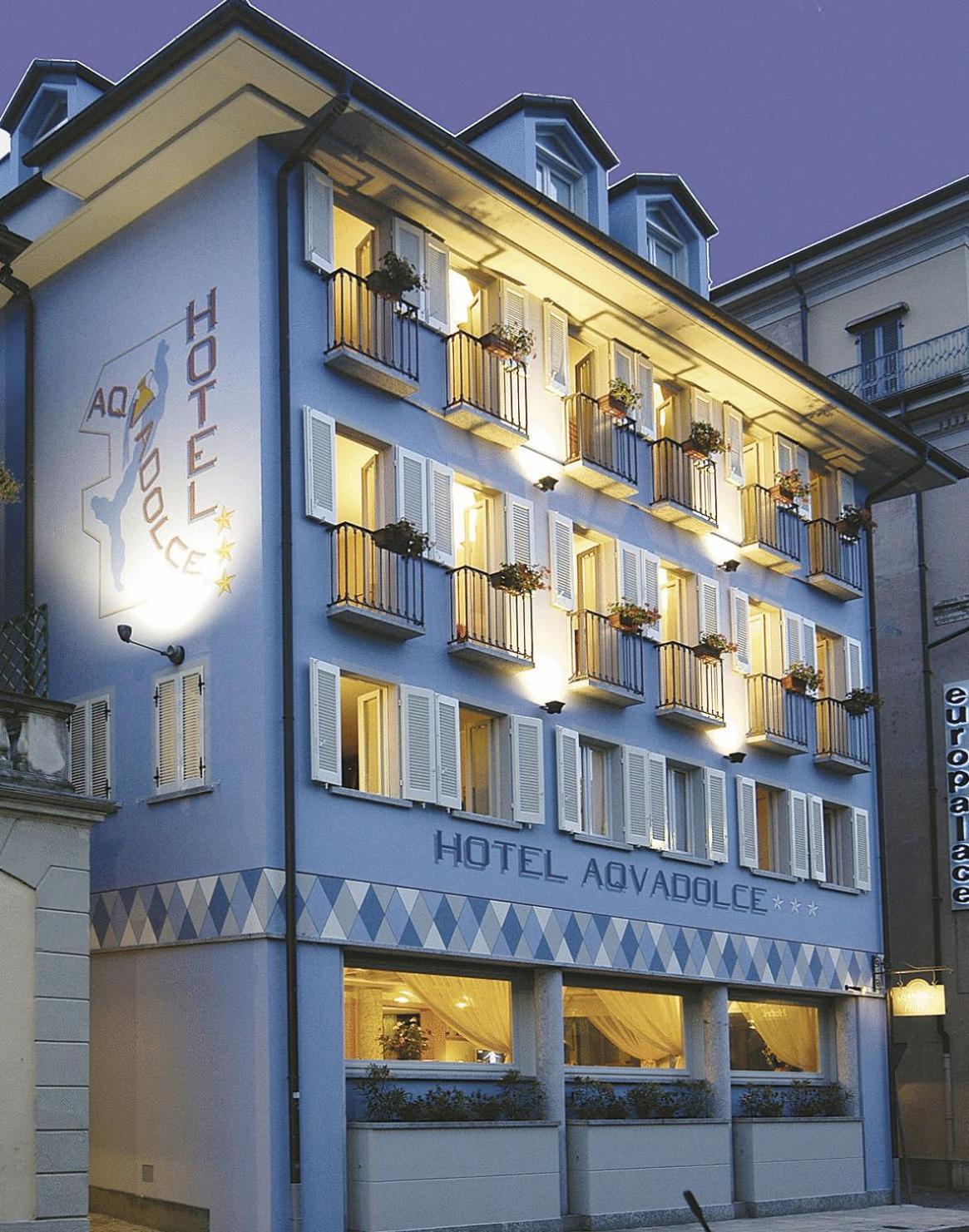 Hotel Aquadolce Вербания Екстериор снимка