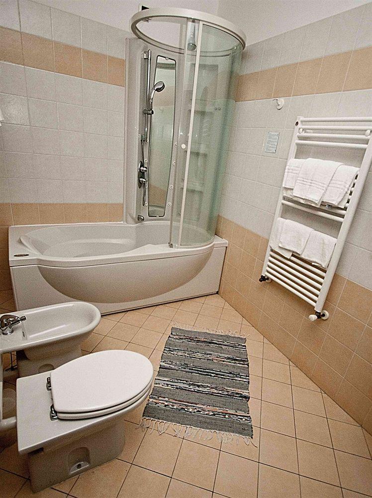 Hotel Aquadolce Вербания Екстериор снимка