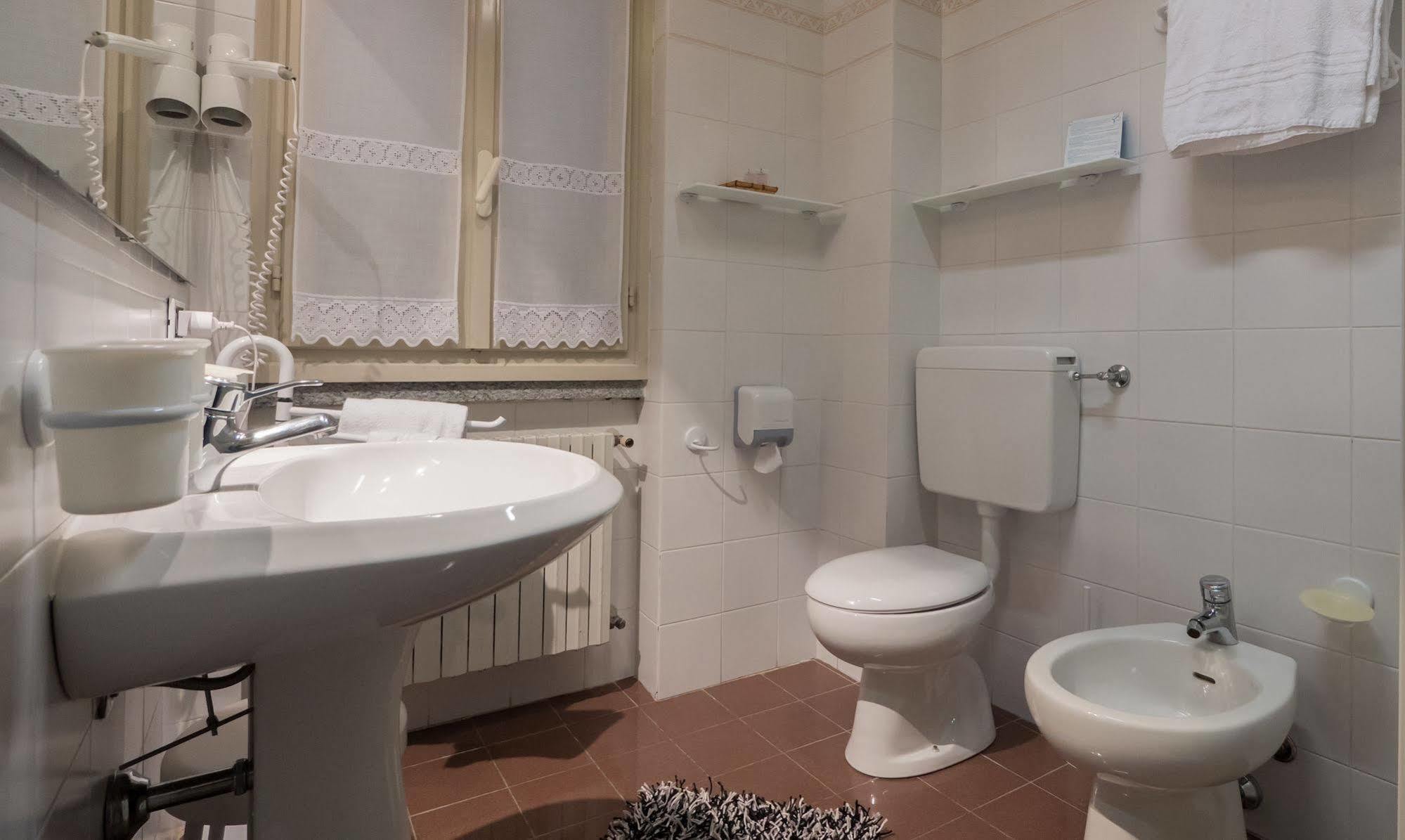 Hotel Aquadolce Вербания Екстериор снимка